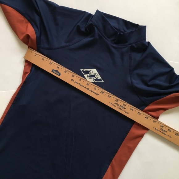 Billabong men's surf shirt. UV protection. Size S. - Picture 6 of 7